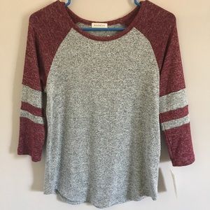 🌸3/$25🌸 3/4 Length Baseball Tee